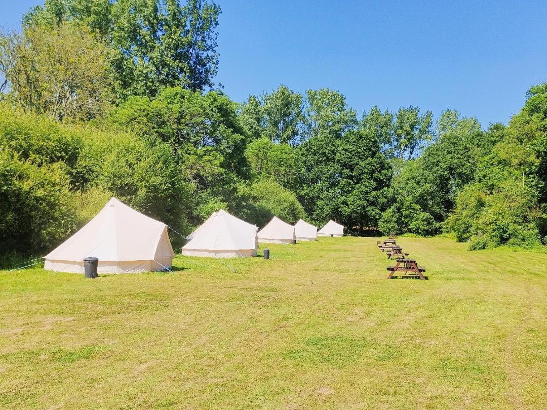 Отель Battle Pods And Bells Glamping Экстерьер фото
